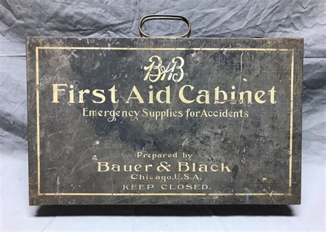 vintage safety cwa wis bauer and black metal box 